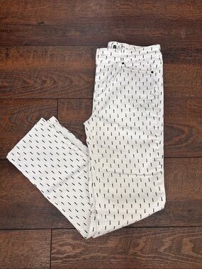 White House Black Market White Jeans with Navy Micro-Pattern - Ankle Crop